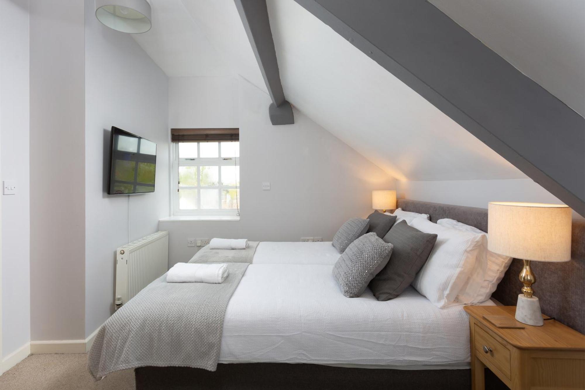 Bootham Court Grade II Duplex Apartment With Free Parking & Wi-Fi - Sleeps 2-6 People York Exterior foto