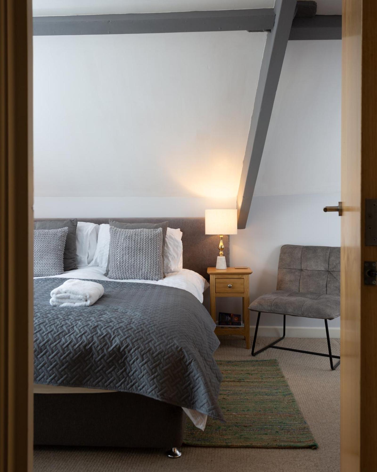 Bootham Court Grade II Duplex Apartment With Free Parking & Wi-Fi - Sleeps 2-6 People York Exterior foto